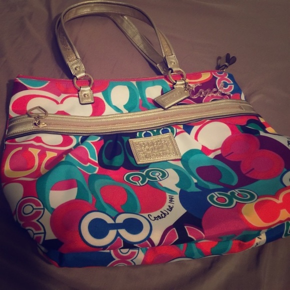 Coach Handbags - Coach bag TRADE